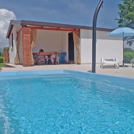 Ferienhaus Dream House For 4 Pax In Muntic With Pool *