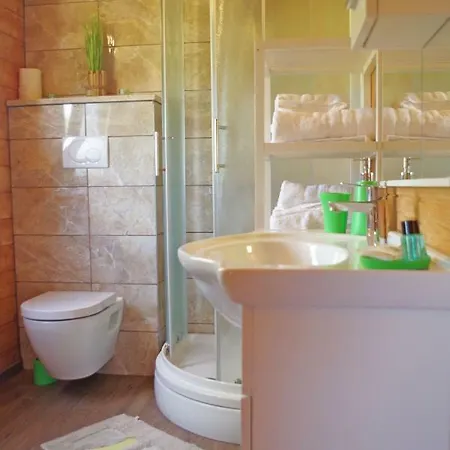 Ferienhaus Dream House For 4 Pax In Muntic With Pool Pula